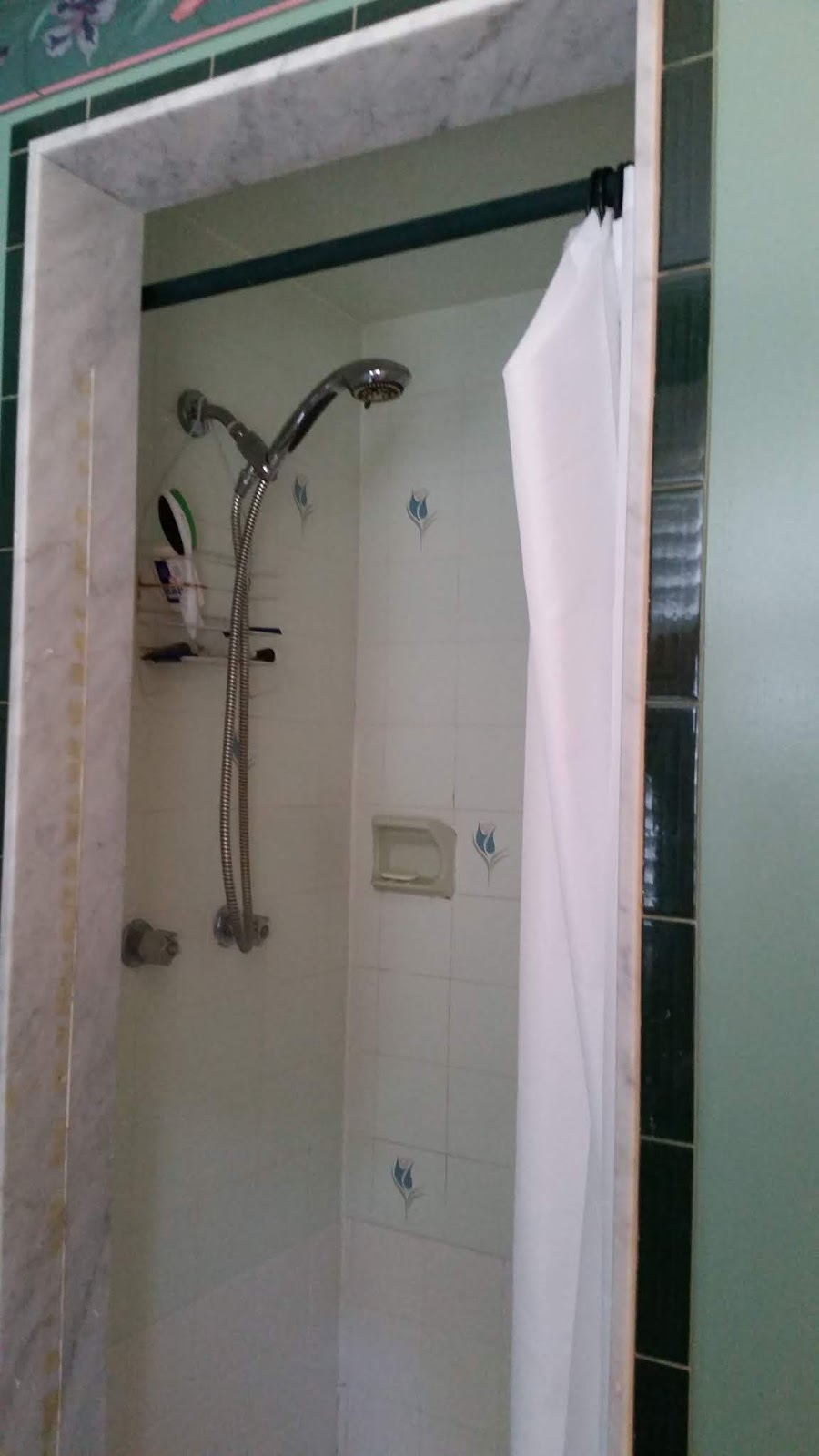 BathWorX | 25 Struck Ct, Cambridge, ON N1R 8L2, Canada | Phone: (519) 622-2284