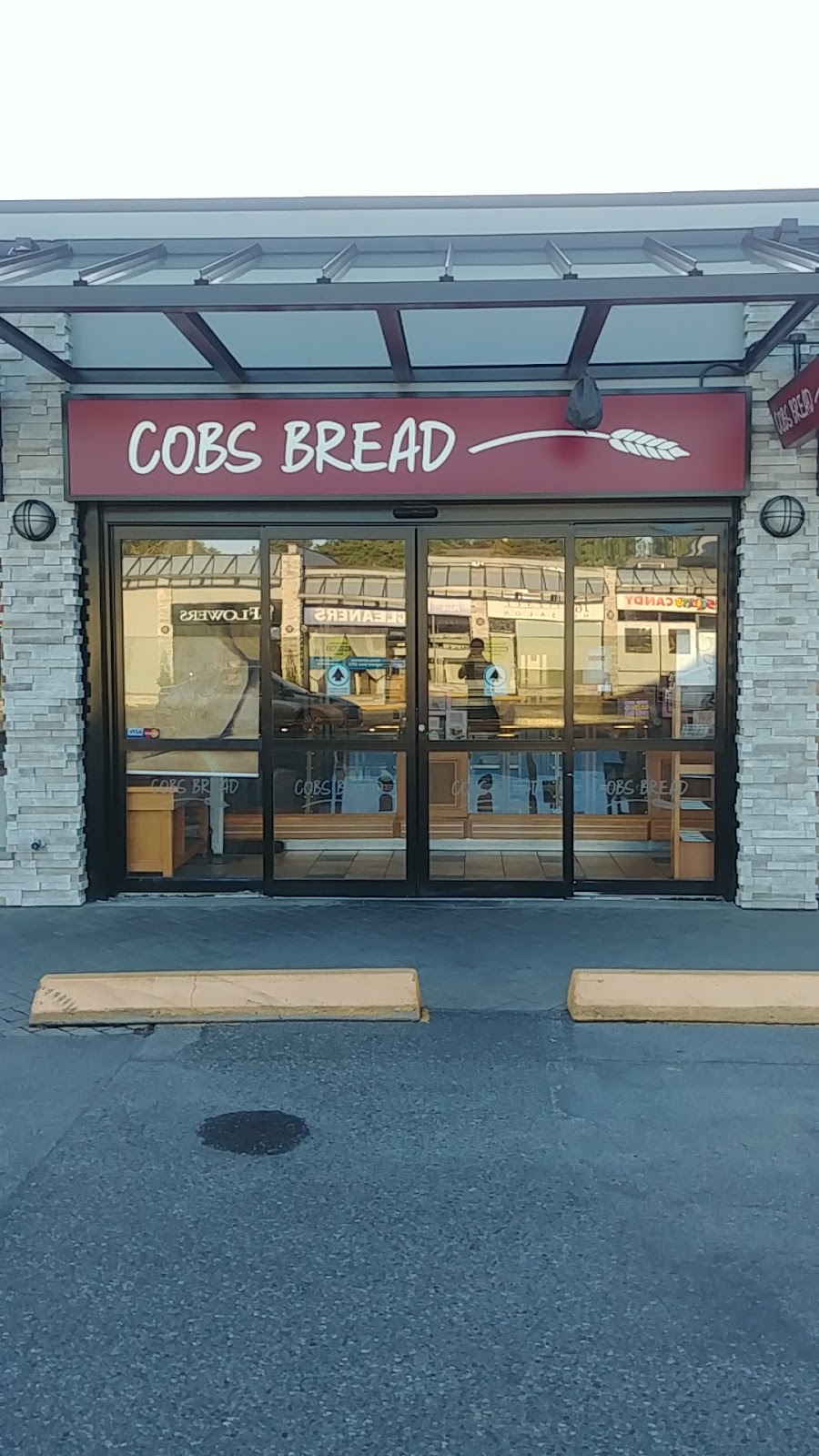 COBS Bread Bakery | 12857 16 Ave, Surrey, BC V4A 1N5, Canada | Phone: (604) 531-0016