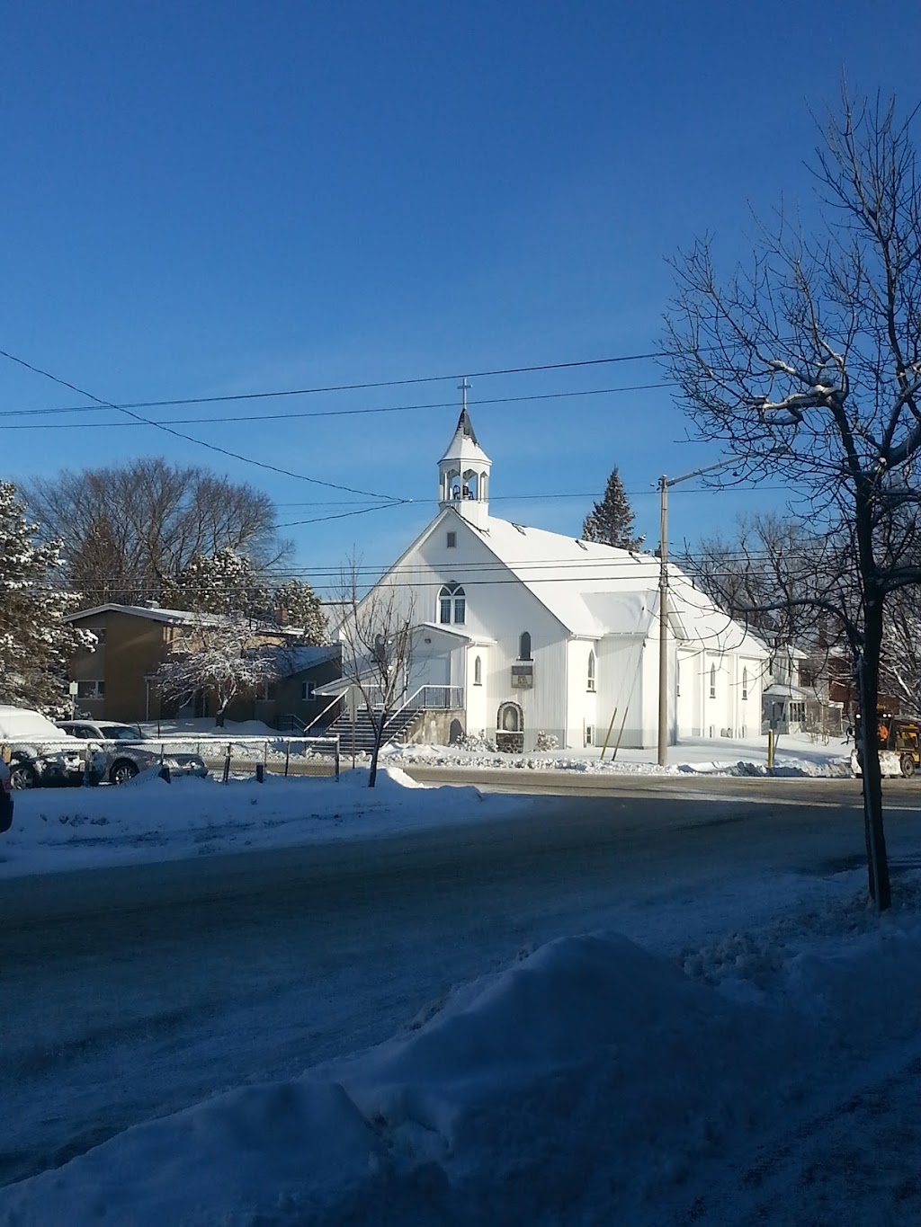 Our Lady of Sorrows Church | 45 John St, Sturgeon Falls, ON P2B 1Y2, Canada | Phone: (705) 753-0644