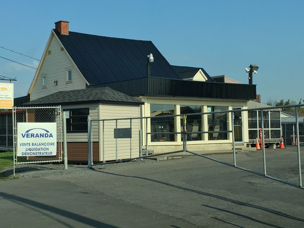 Maison Jaune | 8490 Chemin de Chambly, Saint-Hubert, QC J3Y 5K2, Canada | Phone: (450) 676-5240
