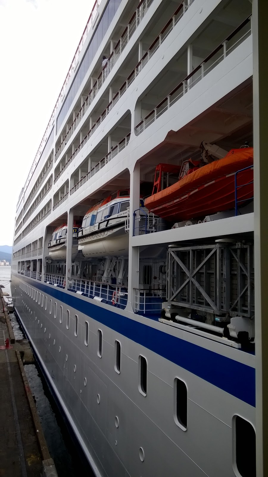 Decks & Treks Travel | 5551 Admiral Way #107, Delta, BC V4K 0C9, Canada | Phone: (604) 952-9248