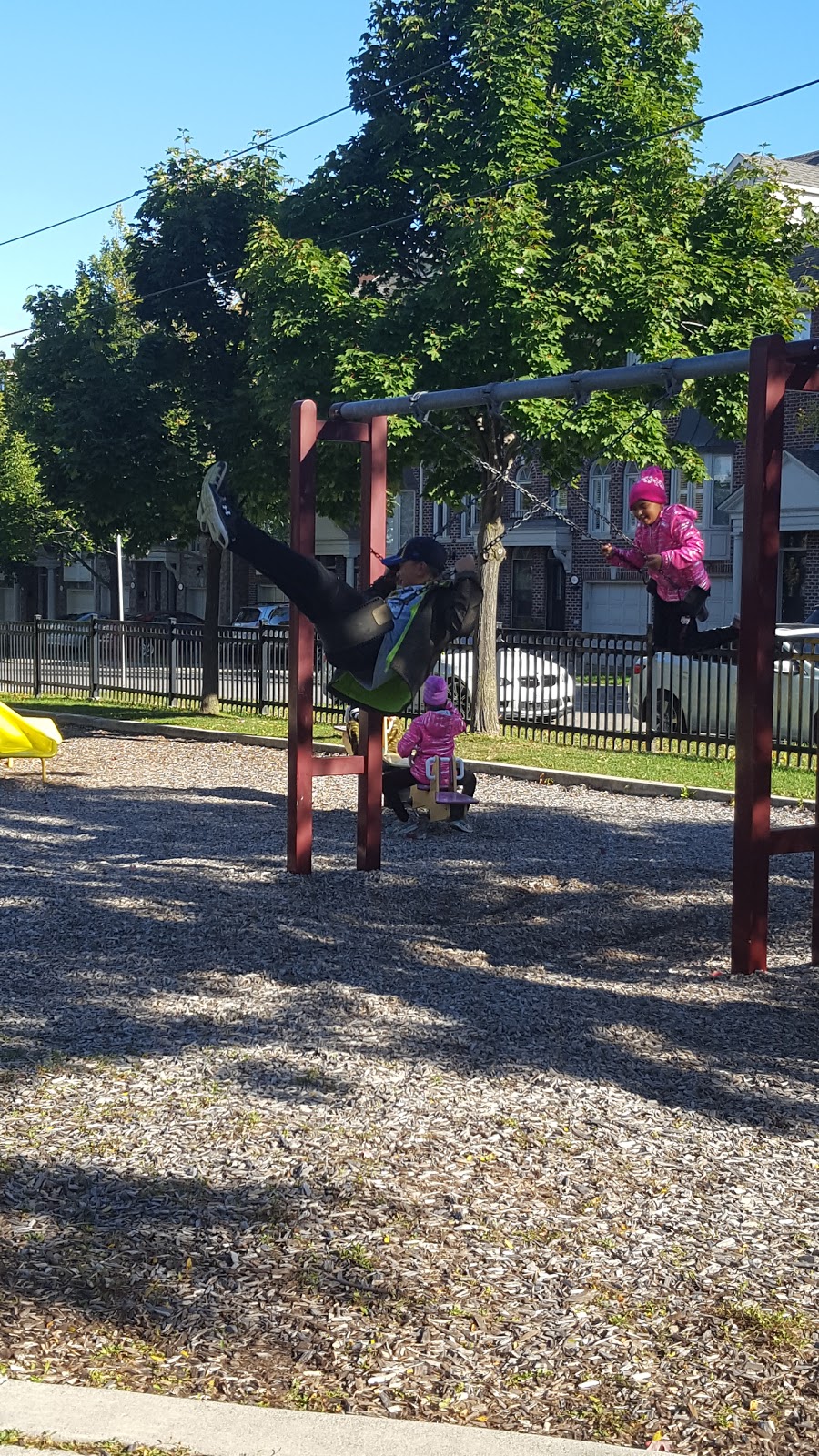 Winslow - Dalesford Parkette | 107 Wesley St, Etobicoke, ON M8Y 2W7, Canada | Phone: (416) 338-4386