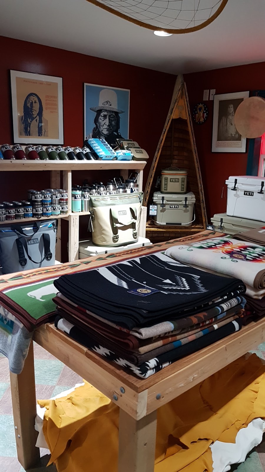 Smaknis Trading | 211 Abenaki Rd, Truro, NS B2N 6Y7, Canada | Phone: (902) 895-1099
