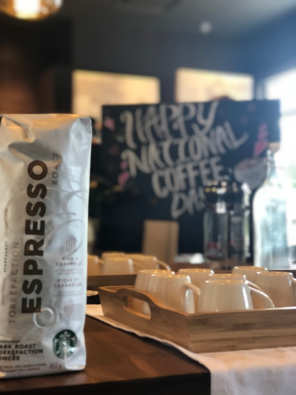 Starbucks | 9681 Jane St, Maple, ON L6A 3X5, Canada | Phone: (437) 214-7784