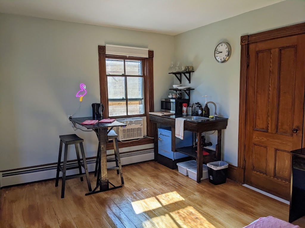 Pink Flamingo: Wolfville Accommodations | 5 Locust Ave, Wolfville, NS B4P 2E9, Canada | Phone: (902) 580-5395