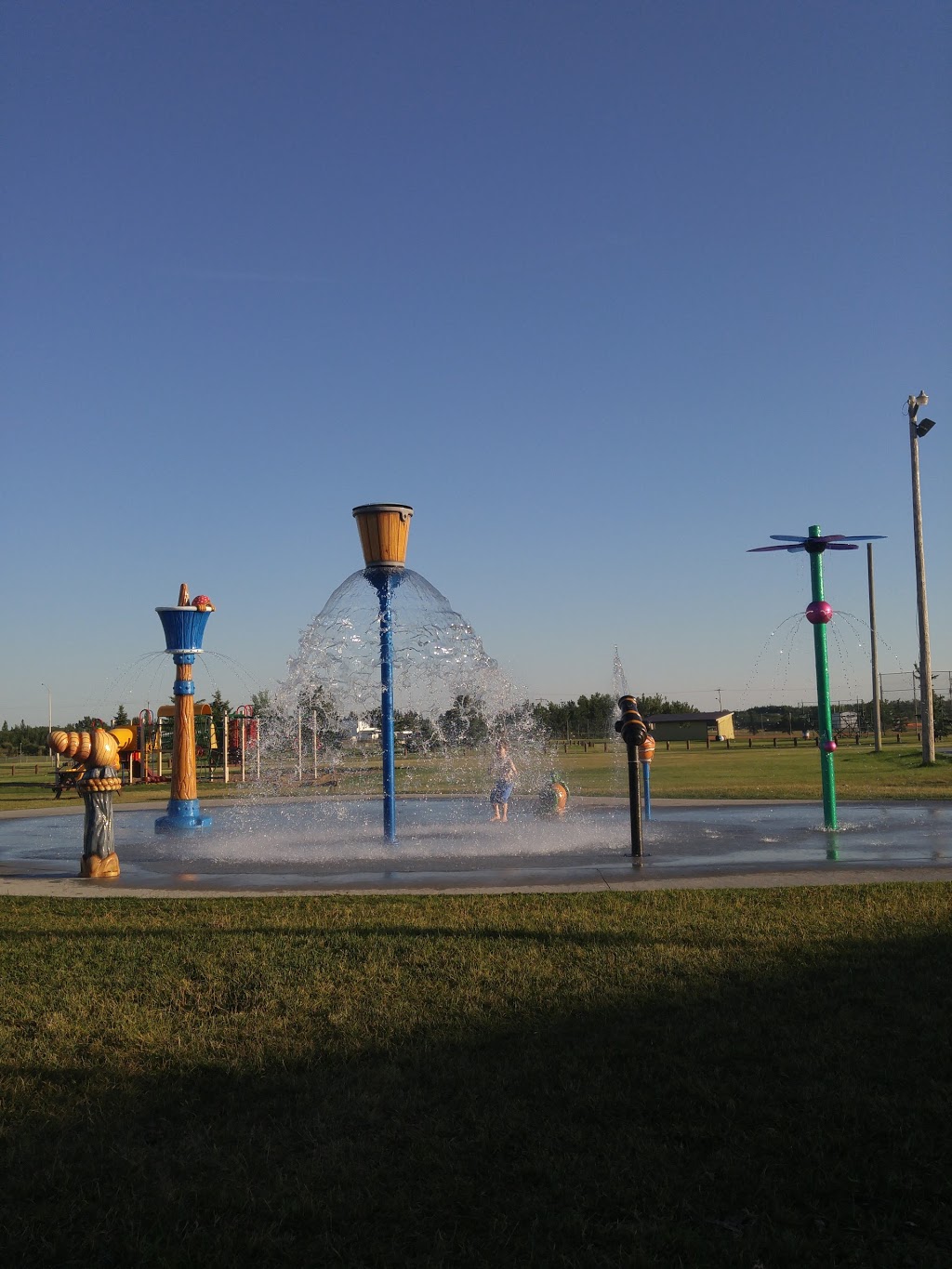 Tofield Spray Park | 4728 55 Ave, Tofield, AB T0B 4J0, Canada | Phone: (780) 662-3269