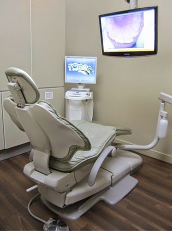 Morgan Heights Dental Centre | 2245 160 St #40, Surrey, BC V3Z 9N6, Canada | Phone: (604) 535-8835