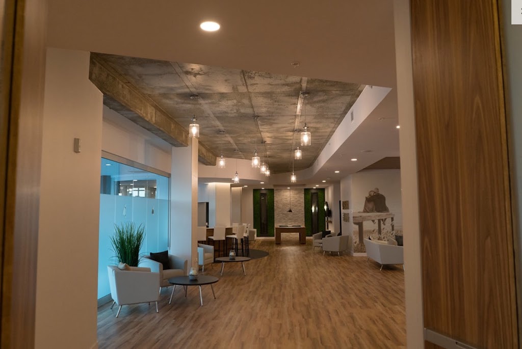 AVALED Éclairage DEL / LED | 18130 Rue J A Bombardier #200, Mirabel, QC J7J 0H5, Canada | Phone: (514) 900-2915