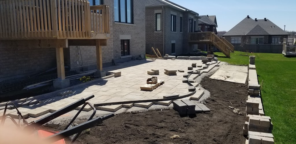 CL Interlock | 5404 Downey Rd, Gloucester, ON K1X 1C8, Canada | Phone: (613) 227-9932