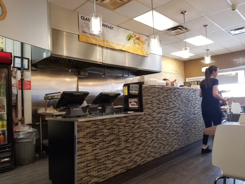 Daybreak Restaurant | 1065 Davis Dr #6, Newmarket, ON L3Y 2R9, Canada | Phone: (905) 836-0911