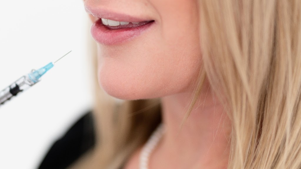 Moonstone Med Spa | 691 Mt St Louis Rd W, Hillsdale, ON L0L 1V0, Canada | Phone: (705) 330-1802