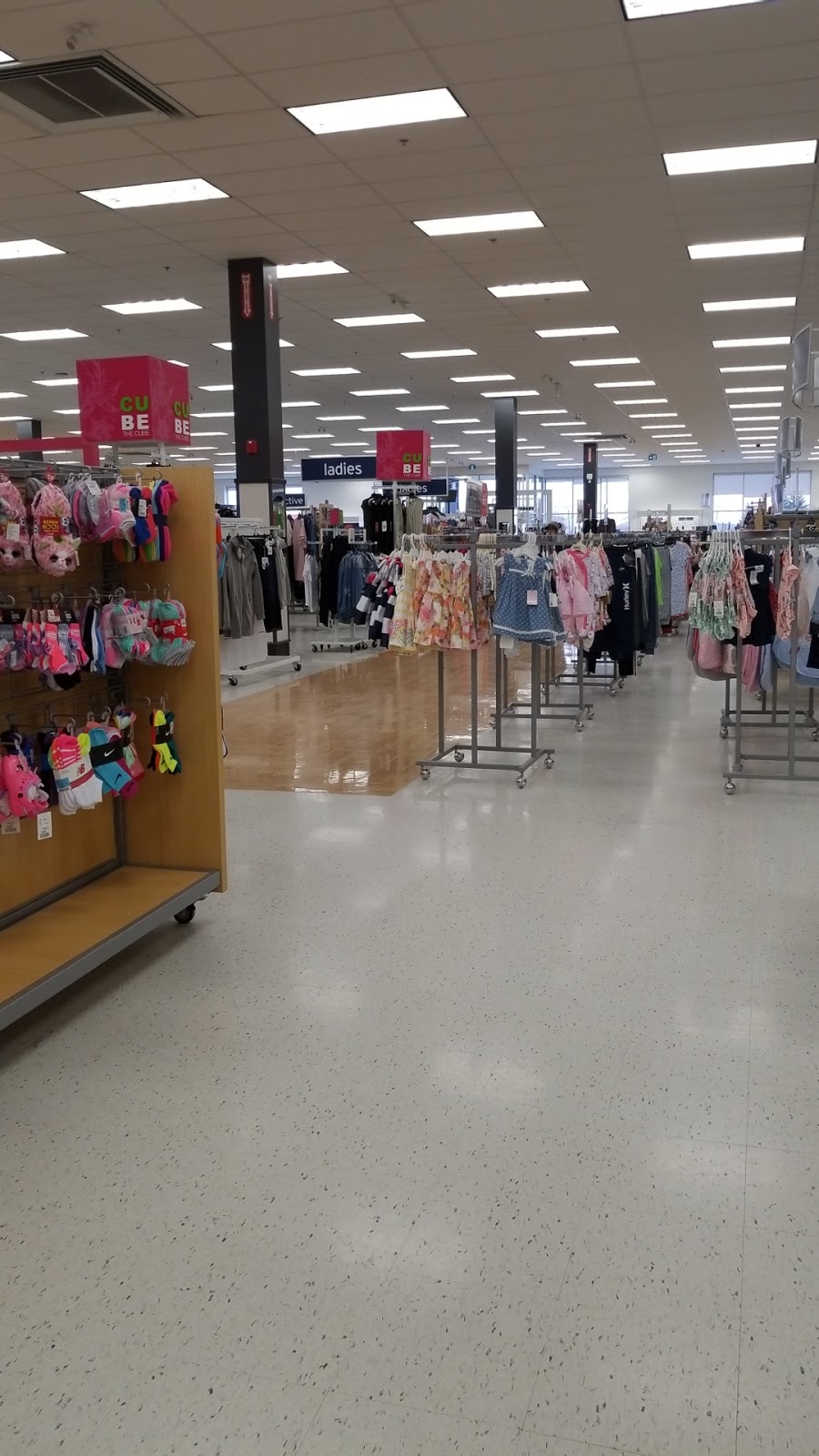 Marshalls | MEADOWLANDS POWER CENTRE, 60 Martindale Crescent, Ancaster, ON L9K 1J9, Canada | Phone: (905) 648-4851
