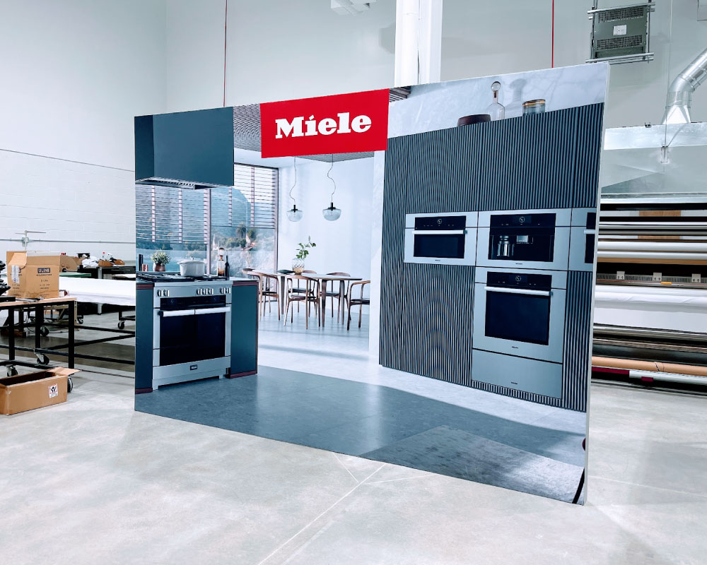 Porto Displays - Canada | 455 Addison Hall Cir Unit 5, Aurora, ON L4G 3X8, Canada | Phone: (800) 224-0415