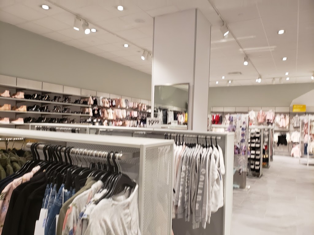 H&M | 901 64 Ave NE Unit #3150, Calgary, AB T2E 7P4, Canada | Phone: (855) 272-7007
