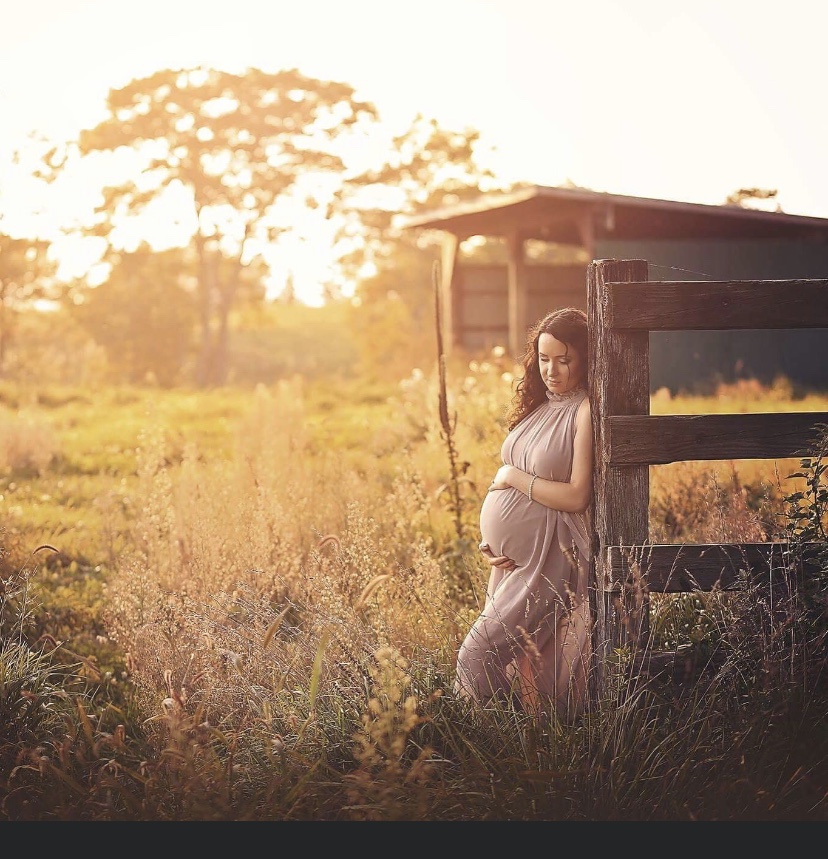Stella Ella Ola Photography | 199 St George St, Brantford, ON N3R 1W3, Canada | Phone: (519) 761-8161