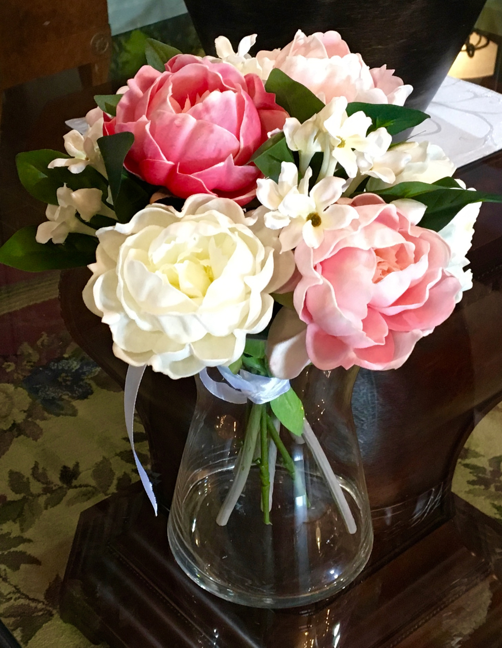 Clazzique Touch Silk Floral Design & Décor | 1046 King St W, Hamilton, ON L8S 1L5, Canada | Phone: (905) 923-9467