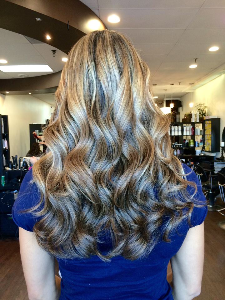 La Mousse Coiffure | 3062 Boulevard Saint-Charles, Kirkland, QC H9H 3B7, Canada | Phone: (514) 695-2123