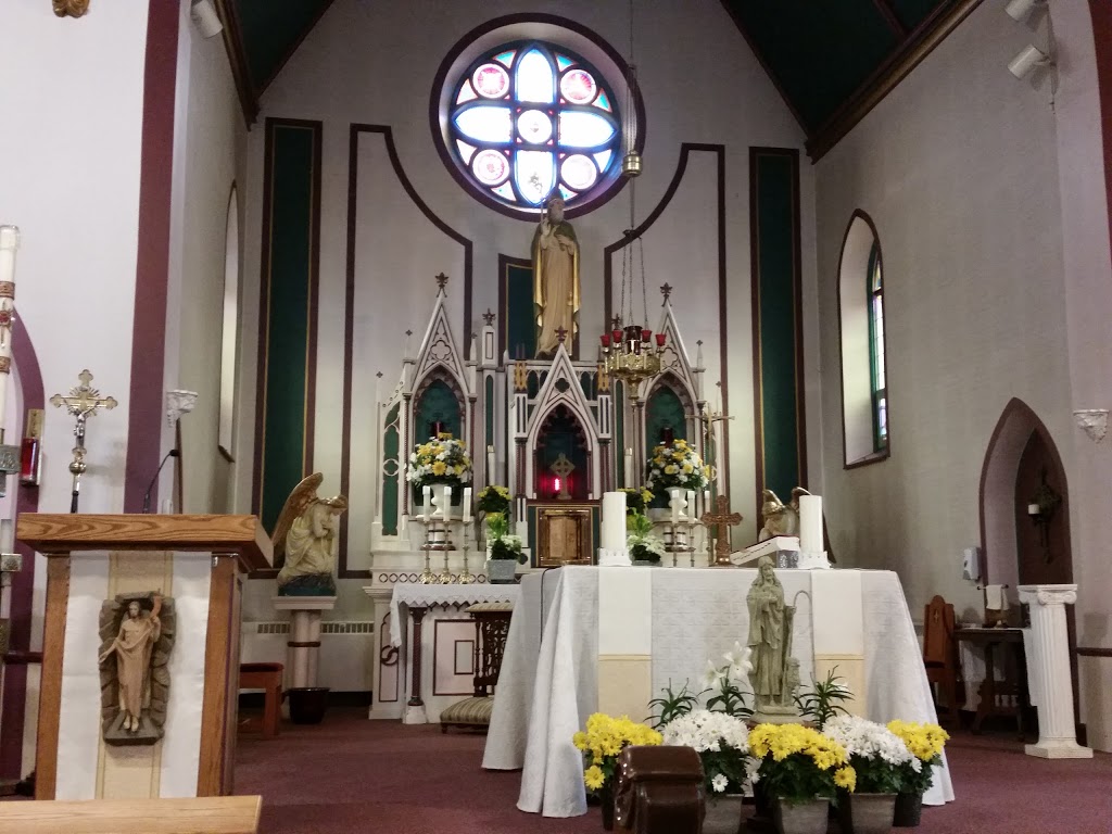 Saint Patrick Roman Catholic Church | church | 31 Chestnut St E, St. Catharines, ON L2T 1G8, Canada | 9052272358 OR +1 905-227-2358