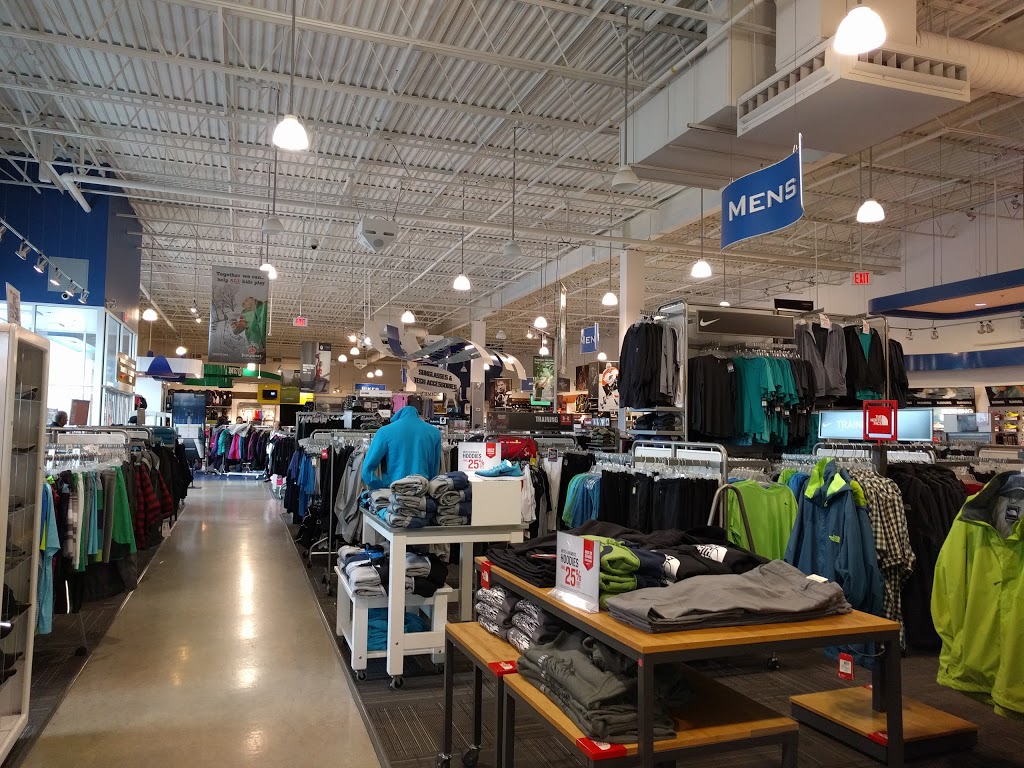 Sport Chek Cachet Centre | Cachet Centre, 9255 Woodbine Ave, Markham, ON L6C 1Y9, Canada | Phone: (905) 887-6012
