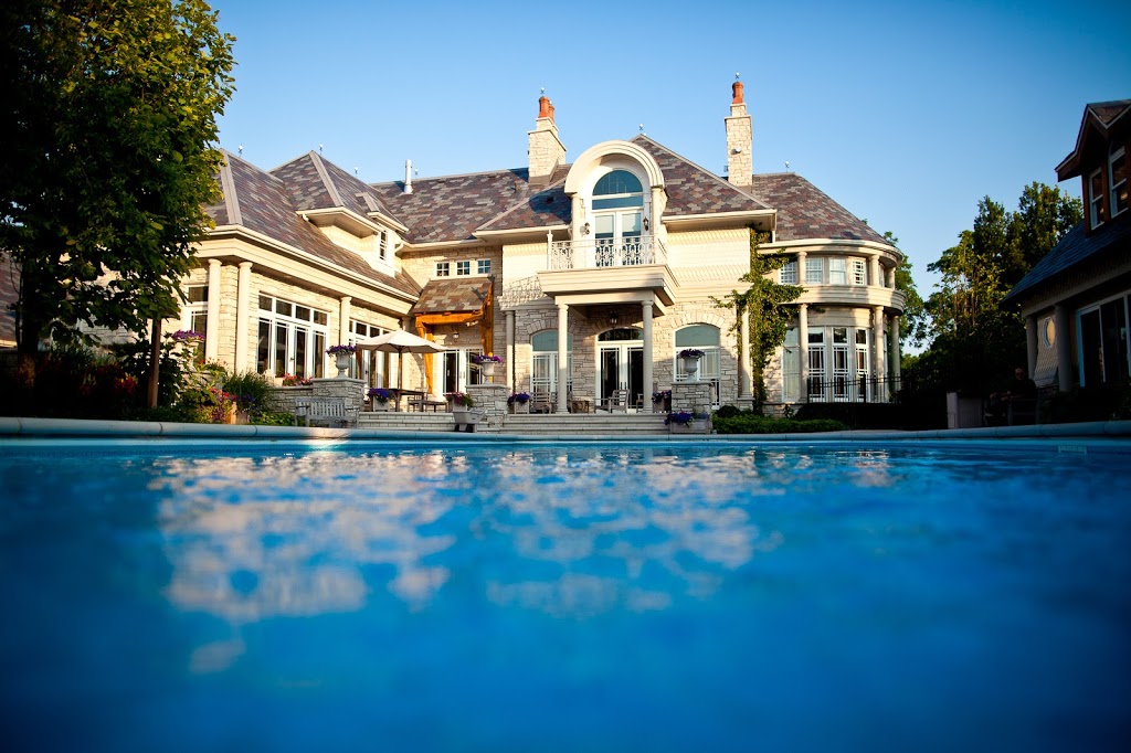 Lee Mann Productions | 9533 Oxbow Drive, Unit 2, Middlesex Centre, ON N0L 1R0, Canada | Phone: (519) 666-0105