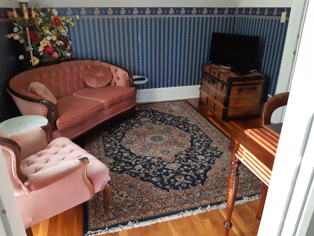 St. Martins Country Inn | 303 Main St, St. Martins, NB E5R 1C1, Canada | Phone: (800) 565-5257