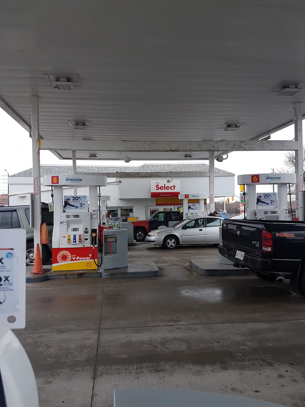 Shell | 520 King St W, Oshawa, ON L1J 2K9, Canada | Phone: (905) 728-5550