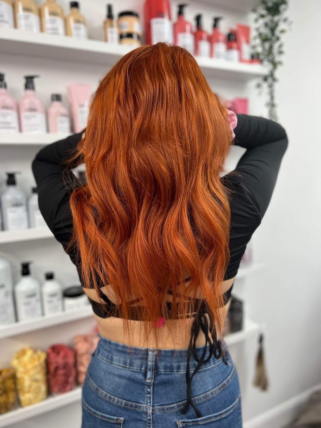 Diamond glow extensions capillaires & boutique Luxury | 2348 Bd des Chutes, Québec, QC G1C 1X9, Canada | Phone: (581) 922-0072