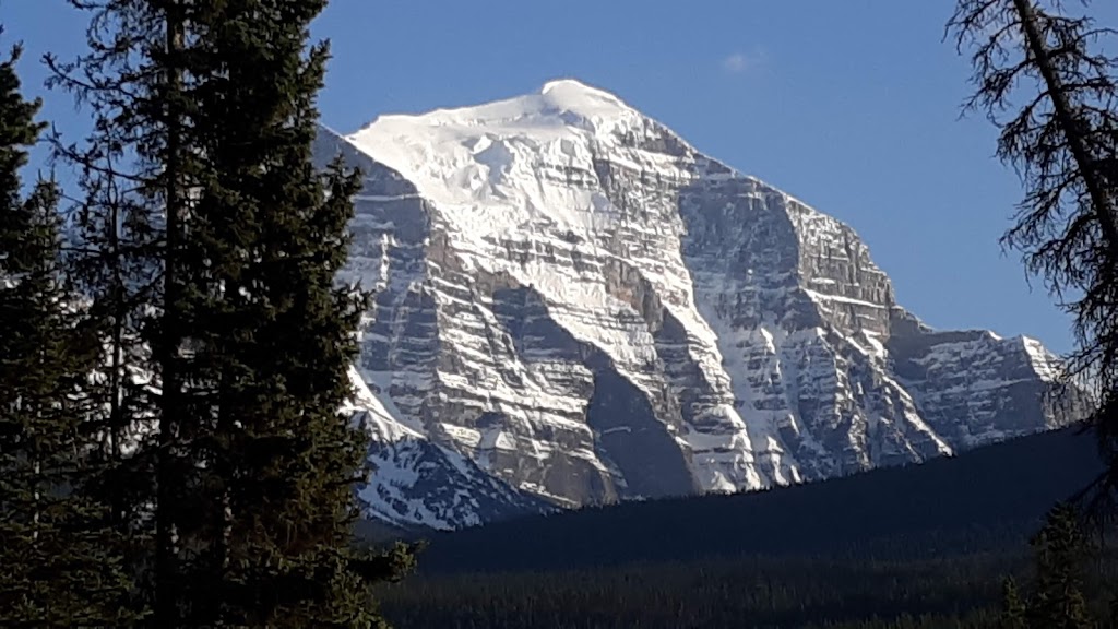 Post Hotel Dining Room Lake Louise | 200 Pipestone Rd, Lake Louise, AB T0L 1E0, Canada | Phone: (403) 522-3989