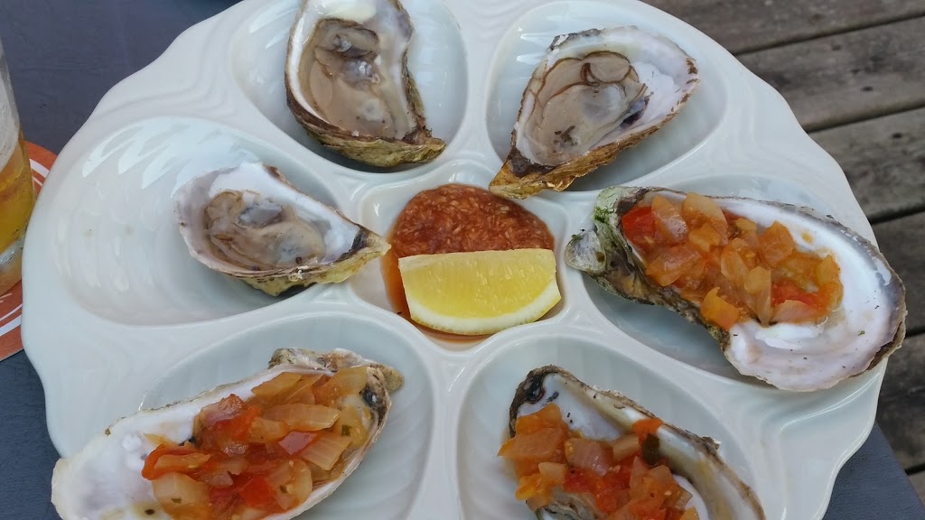 Jake & Humphreys Bistro | 196 Peel St, New Hamburg, ON N3A 1E7, Canada | Phone: (519) 662-1143