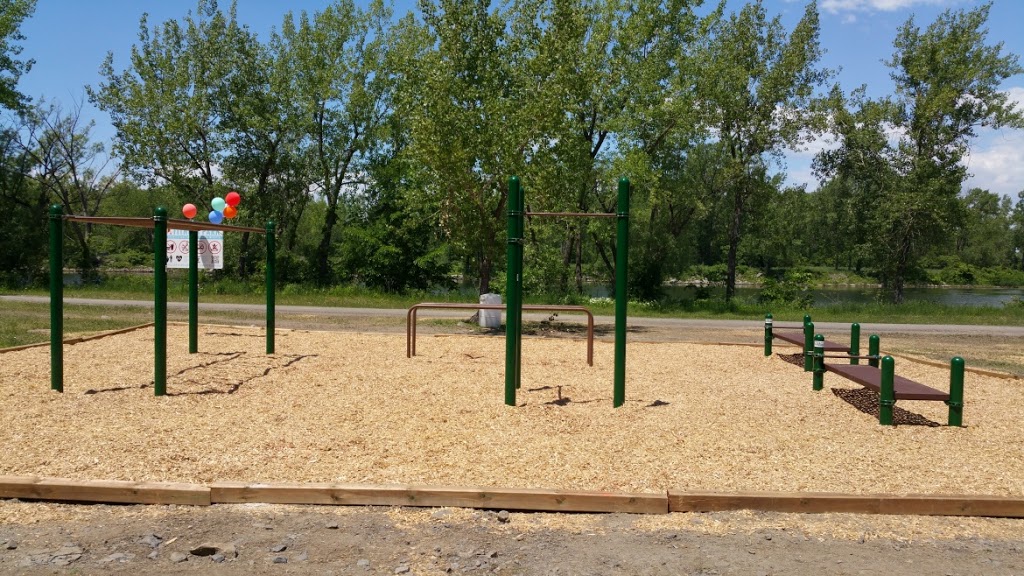 Kahnawake Fitness Park | Kahnawake Indian Reserve No. 14, Kahnawake, QC J0L, Canada | Phone: (450) 638-0500