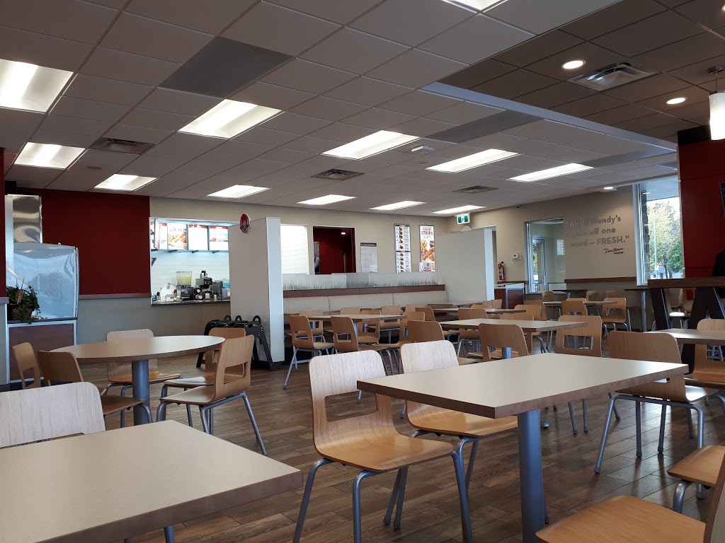 Wendys | 1590 Huron Church Rd, Windsor, ON N9C 2L1, Canada | Phone: (519) 254-4406