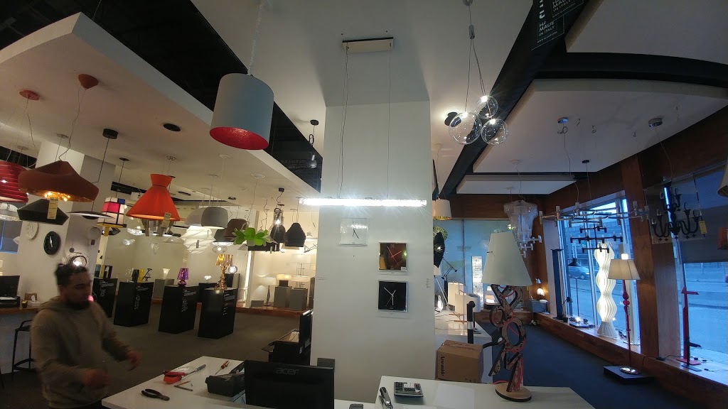 Au Courant Luminaires | 8455 Boulevard Décarie, Mont-Royal, QC H4P 2J2, Canada | Phone: (514) 733-2050