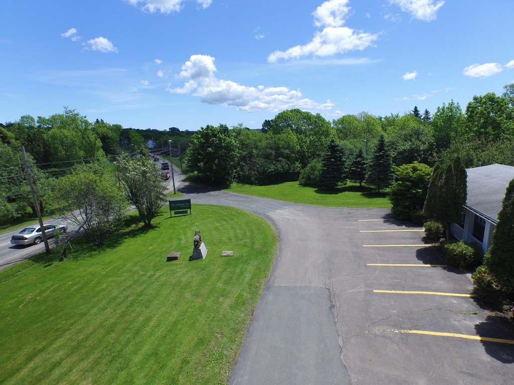 The Lionstone Inn Motel and Cottages | 241 W River Rd, Pictou, NS B0K 1H0, Canada | Phone: (866) 785-4157
