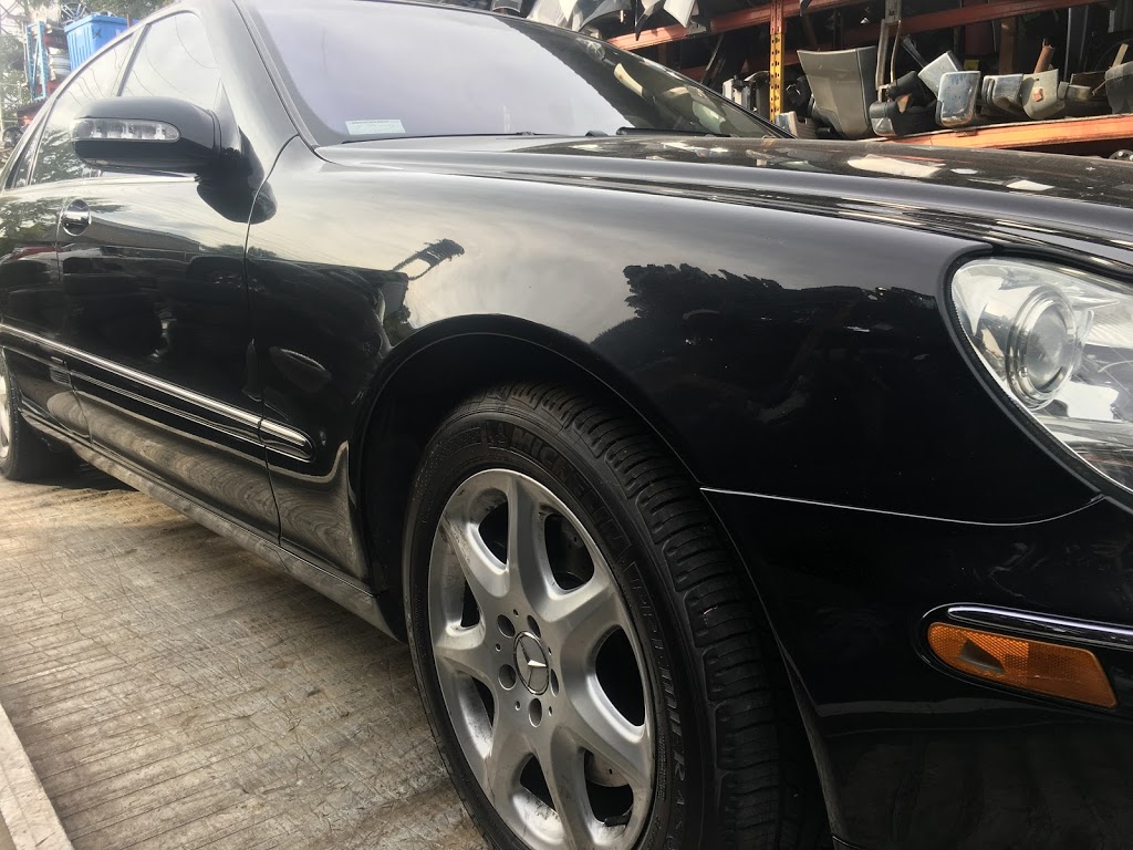 Boston Auto Wreckers | 113 McCormack St, York, ON M6N 1X8, Canada | Phone: (416) 769-1133
