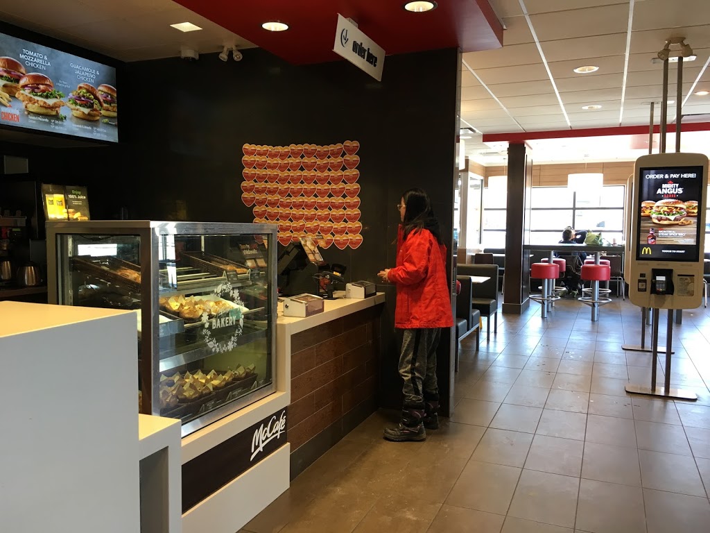 McDonalds | 2027 Pembina Hwy, Winnipeg, MB R3T 5W7, Canada | Phone: (204) 949-6019