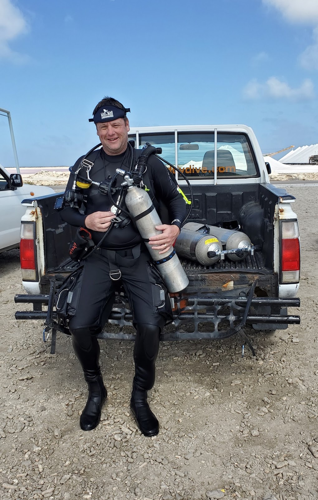 Custom Diving Services | 2069 Dwyer Rd, Midhurst, ON L0L 1X0, Canada | Phone: (705) 333-4711
