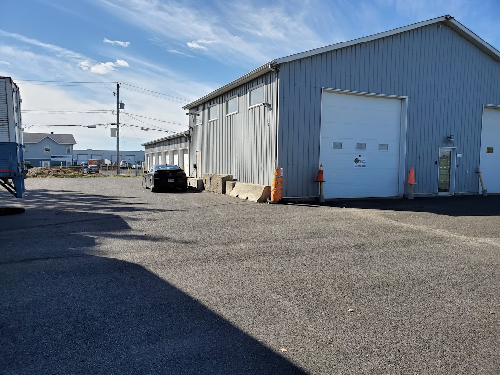 Pneus & Freins Ste-Julie | 1551A Rue Coulombe, Sainte-Julie, QC J3E 0C2, Canada | Phone: (450) 338-3366