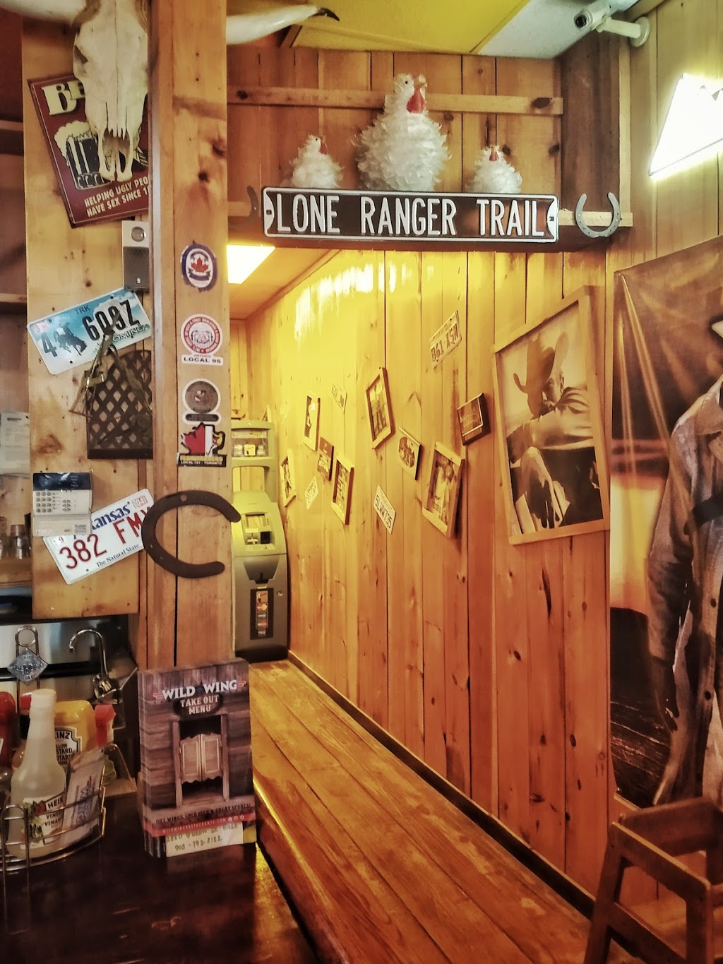 Wild Wing | 2880 Queen St E #3, Brampton, ON L6S 6E8, Canada | Phone: (905) 792-8188