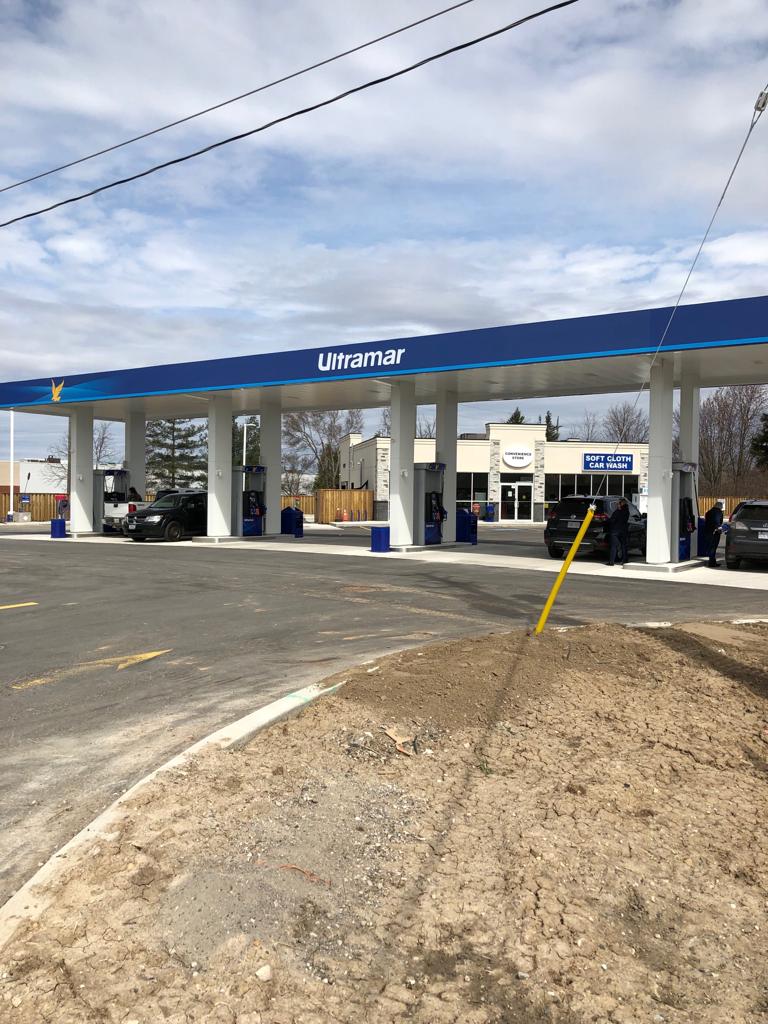 Ultramar Gas Station | 1089 Talbot St, St Thomas, ON N5P 1G4, Canada | Phone: (519) 633-9577