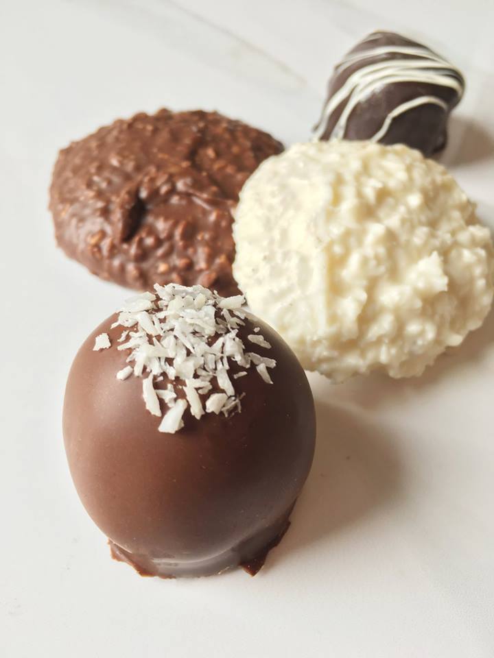 Rocky Mountain Chocolate Factory Saskatoon | Center Mall 560-3510 8th Street East, Saskatoon, SK S7H 0W6, Canada | Phone: (306) 244-2462