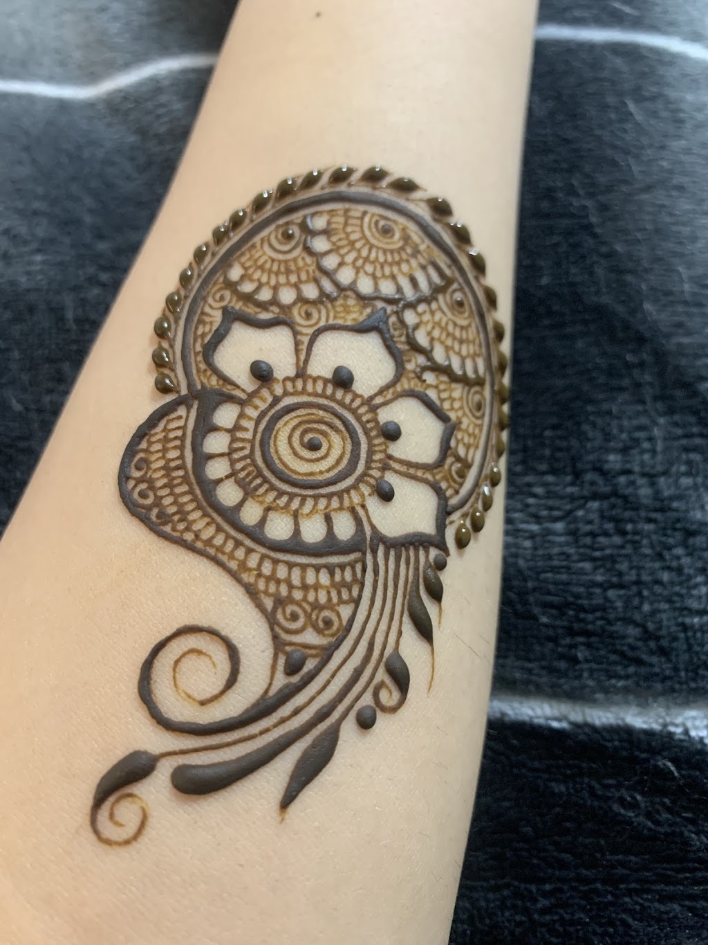 NK Henna Art 4107 5 Ave SW, Edmonton, AB T6X 2L7, Canada