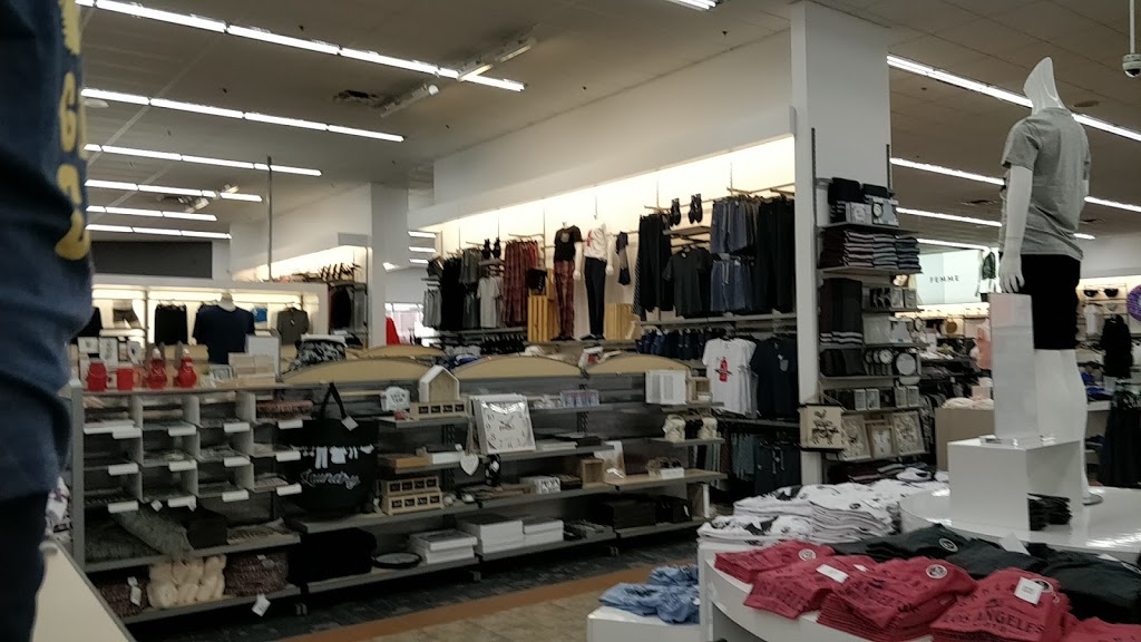 LÉquipeur | 139 Montee Masson, Mega Centre Mascouche, Mascouche, QC J7K 3B4, Canada | Phone: (450) 474-1140