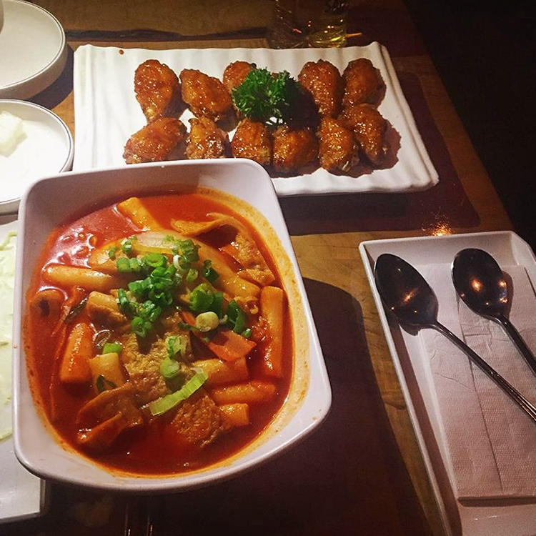Zabu Chicken | 1635 Robson St, Vancouver, BC V6G 1C8, Canada | Phone: (604) 602-0021