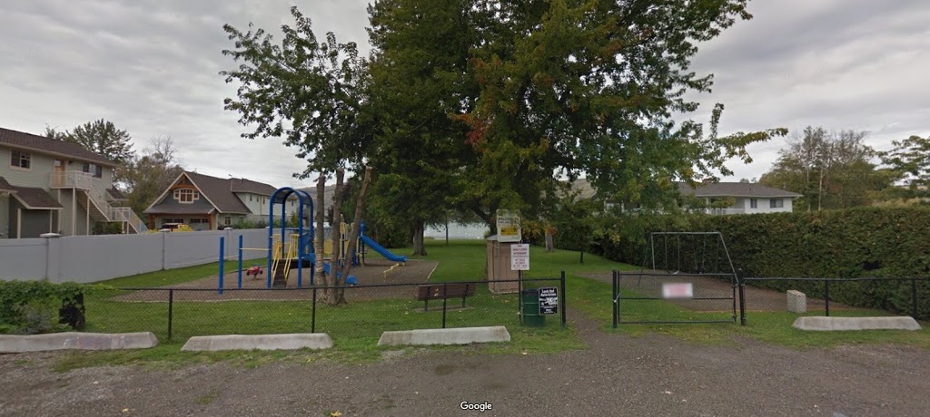 Kirkland Beach Park | 7906 Kirkland Dr, Coldstream, BC V1B 1V7, Canada | Phone: (250) 545-6035