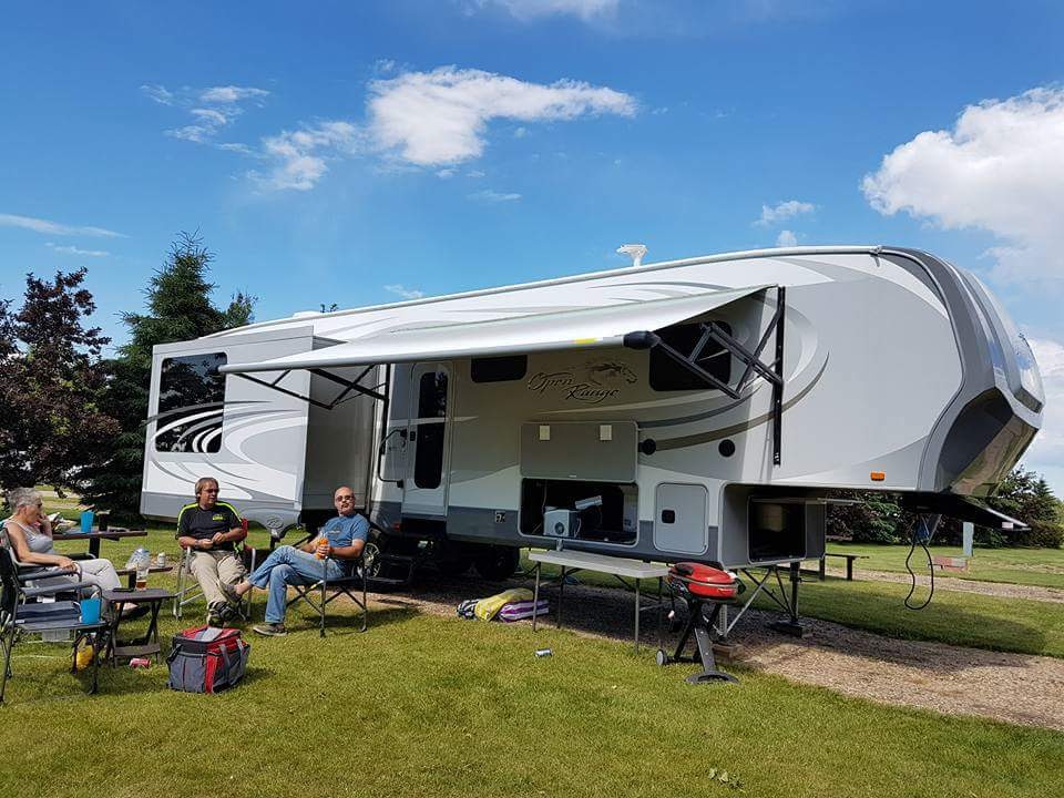 Fawn Meadows Golf and Country Club | 1750 20 St, Delburne, AB T0M 0V0, Canada | Phone: (403) 749-3296