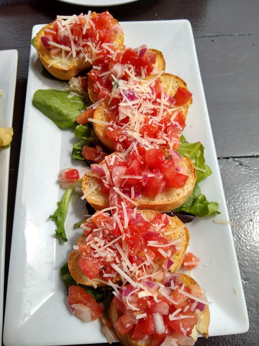 Crossing Pub & Eatery | 1269 Hyde Park Rd, London, ON N6H 5K6, Canada | Phone: (519) 472-3020