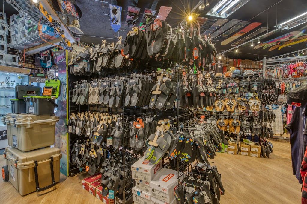Syndicate Boardshop Invermere | 280 Laurier St, Invermere, BC V0A 1K7, Canada | Phone: (250) 342-3839