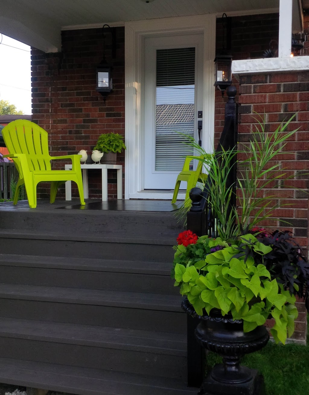 On Front St. Bed & Breakfast | 11 Front St, Conestogo, ON N0B 1N0, Canada | Phone: (519) 498-9395