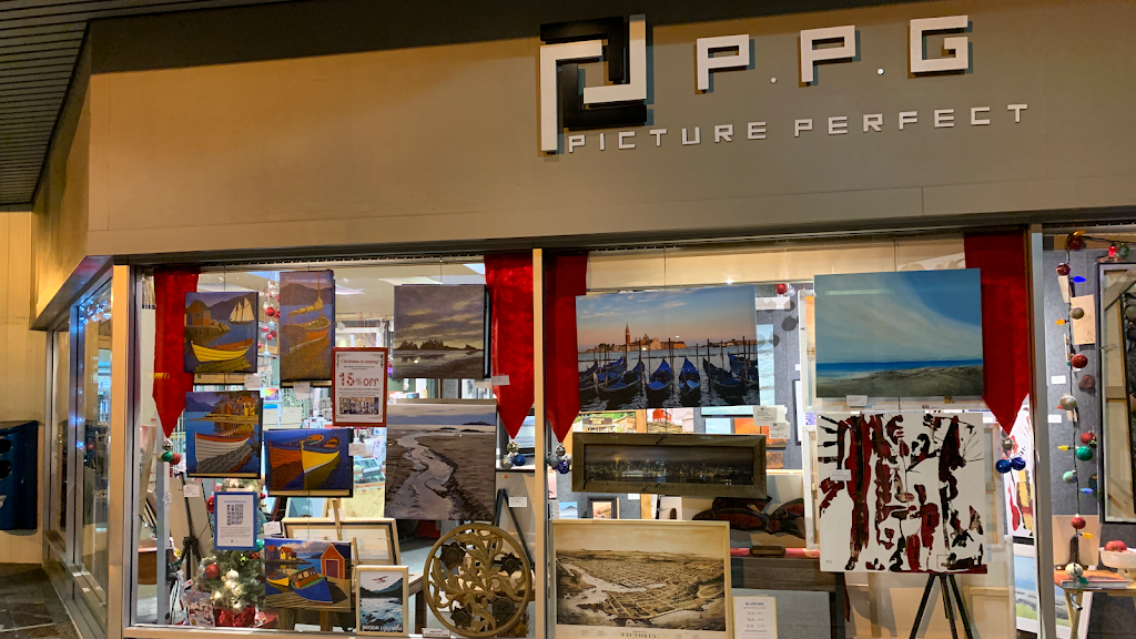 Picture Perfect Gallery | 3980 Shelbourne St, Victoria, BC V8N 3E2, Canada | Phone: (250) 721-1313