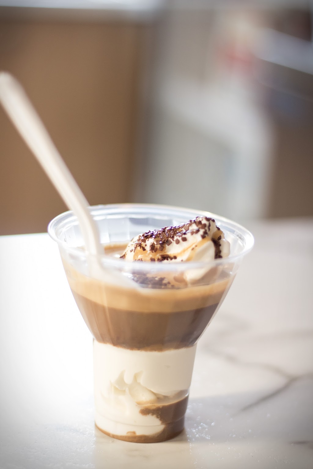 Crèmerie et café Monsieur Hibou | 1716 Rue de Montarville, Saint-Bruno-de-Montarville, QC J3V 3V1, Canada | Phone: (450) 690-1609